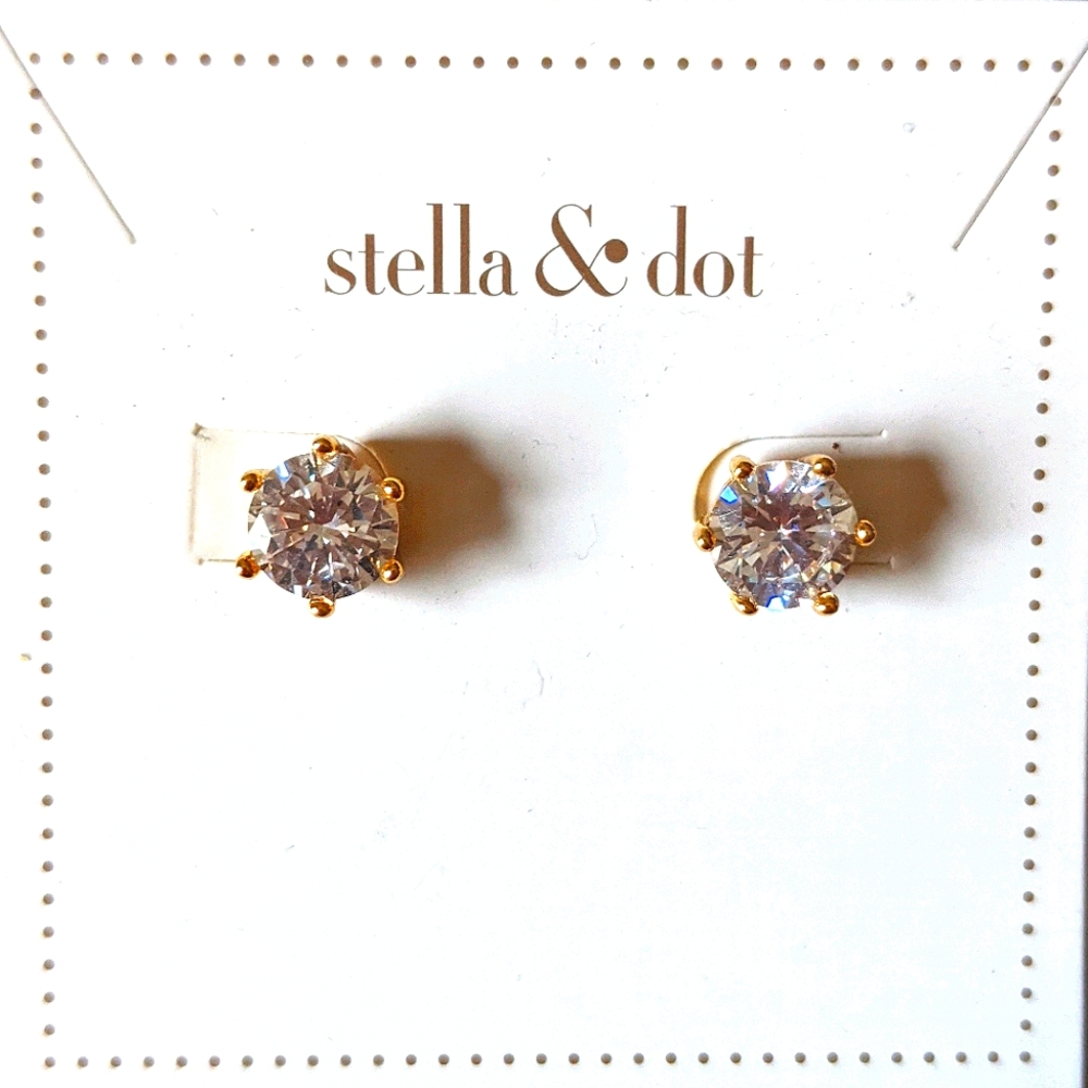Stella and Dot Sparkle Studs